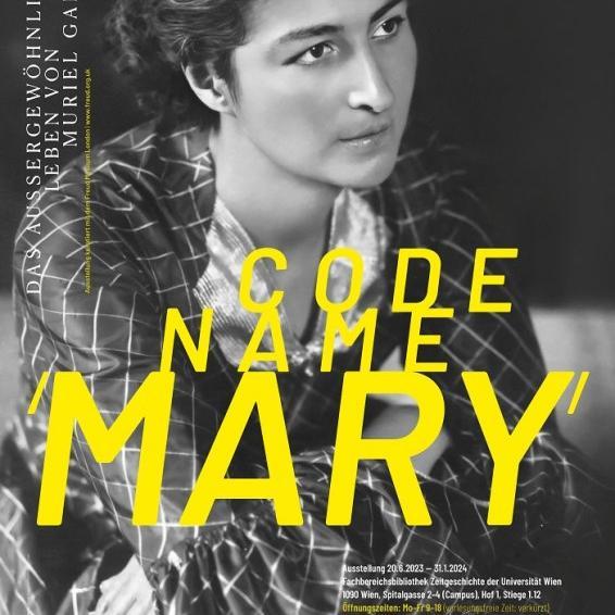 Poster mit einem schwarz-weißem Bild einer Frau und neongelber Schrift: Code Name Mary